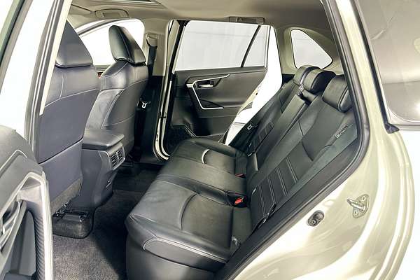 2022 Toyota RAV4 CRUISER (2WD) HYBRID AXAH52R