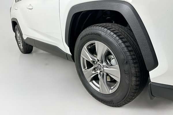 2024 Toyota RAV4 GX (2WD) HYBRID AXAH52R