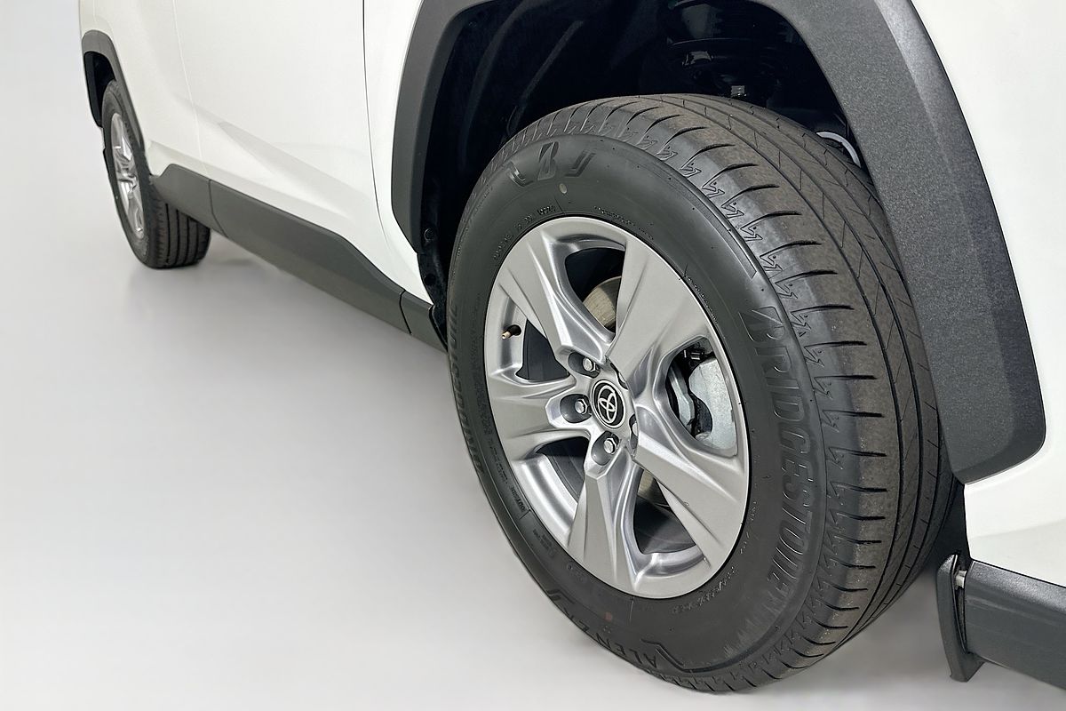 2024 Toyota RAV4 GX (2WD) HYBRID AXAH52R