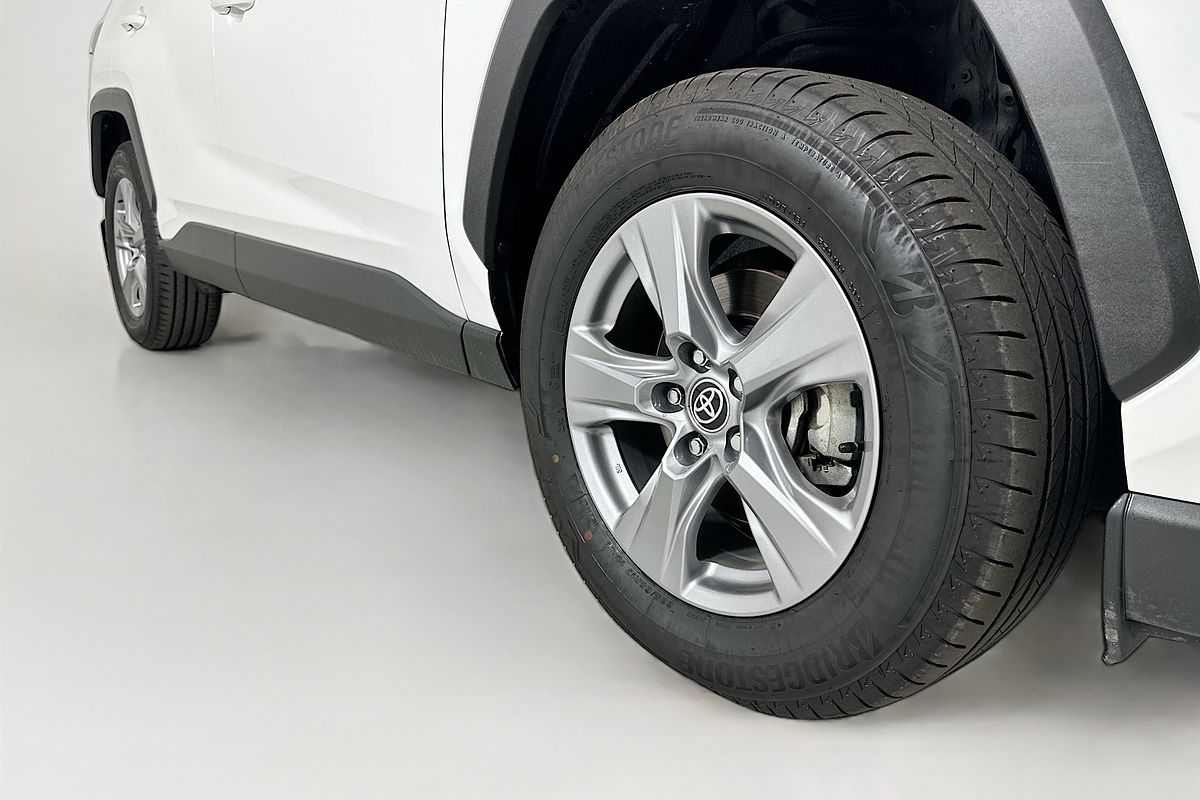 2024 Toyota RAV4 GX (2WD) HYBRID AXAH52R