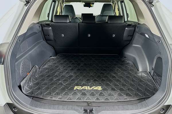 2023 Toyota RAV4 CRUISER (2WD) HYBRID AXAH52R