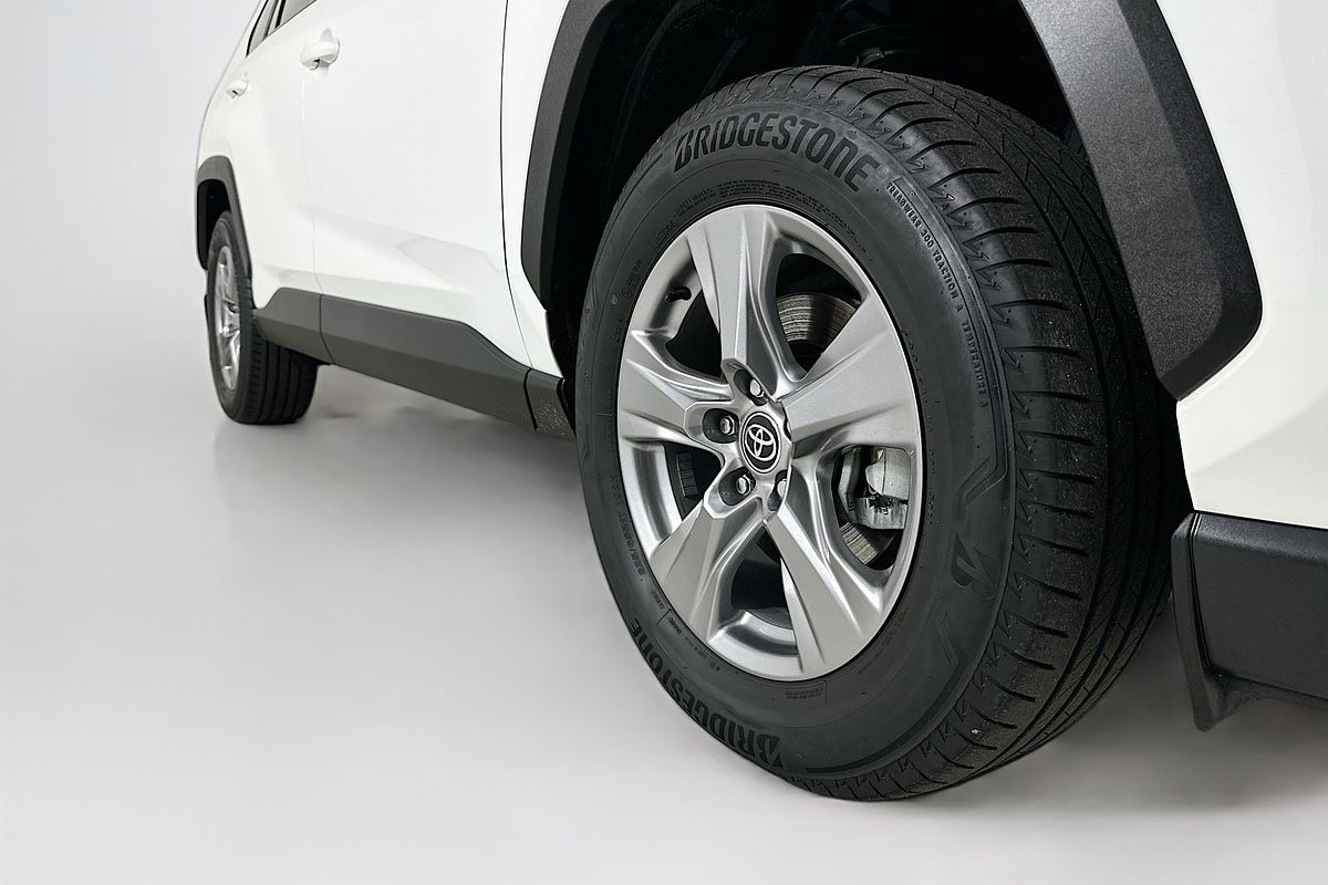 2022 Toyota RAV4 GX (AWD) FSS + NAVIGATION HYBR AXAH54R