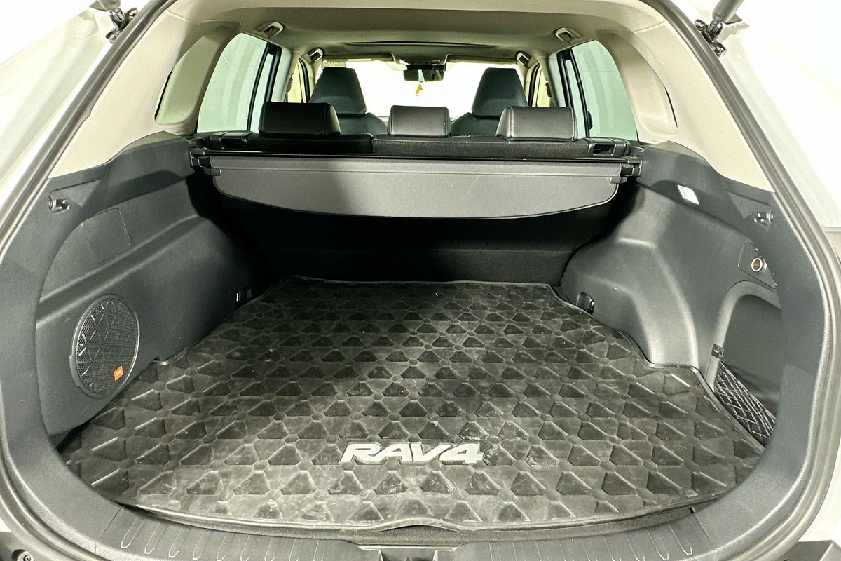 2025 Toyota RAV4 CRUISER (2WD) HYBRID AXAH52R