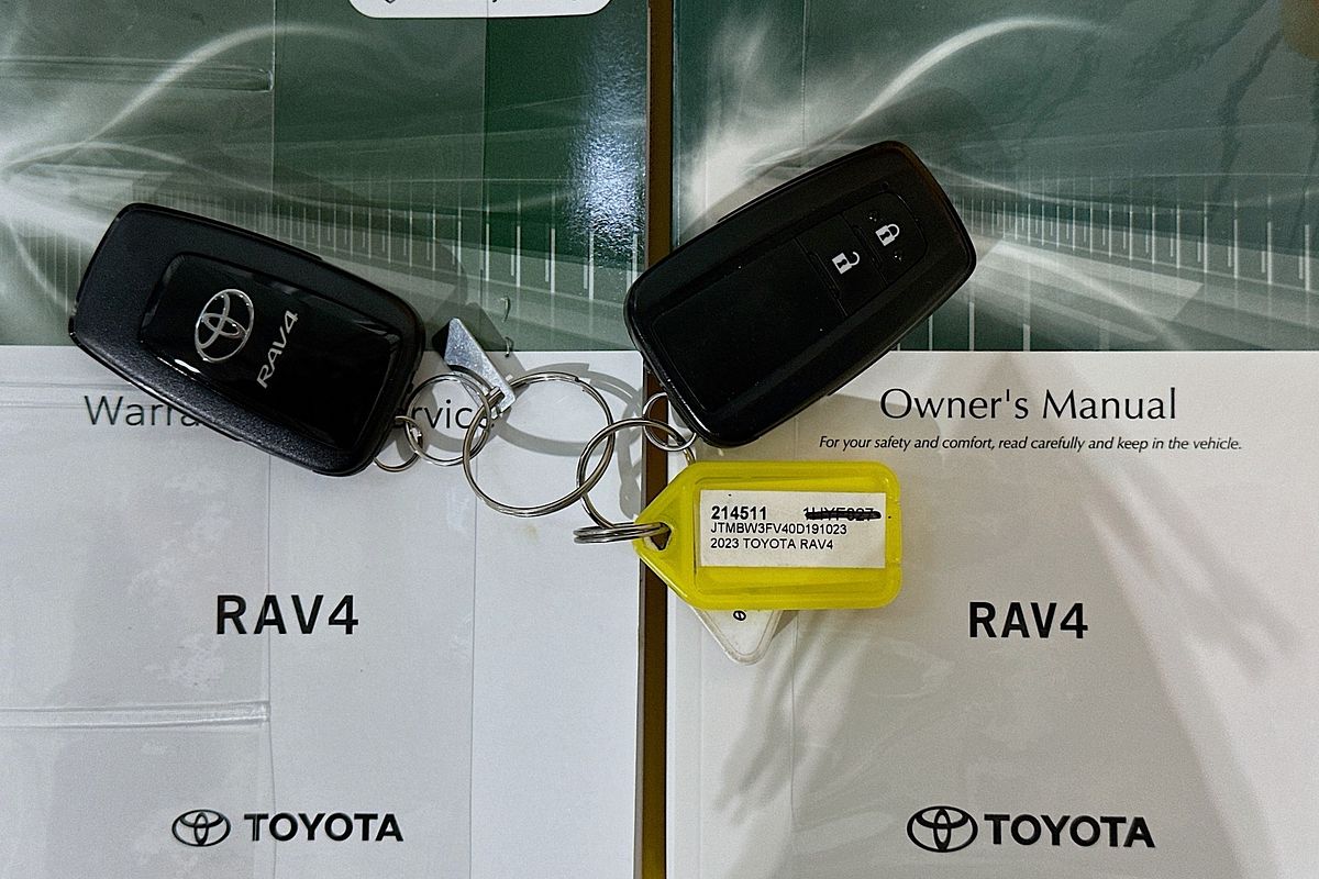 2023 Toyota RAV4 GX (AWD) HYBRID AXAH54R