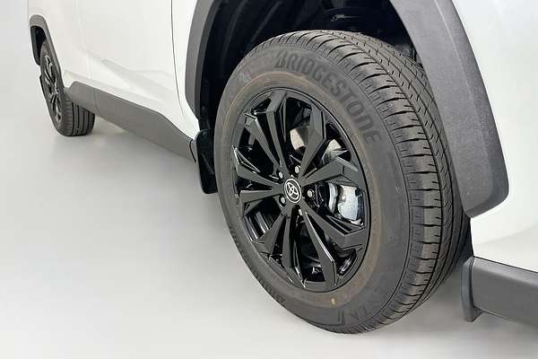 2025 Toyota RAV4 CRUISER (2WD) HYBRID AXAH52R