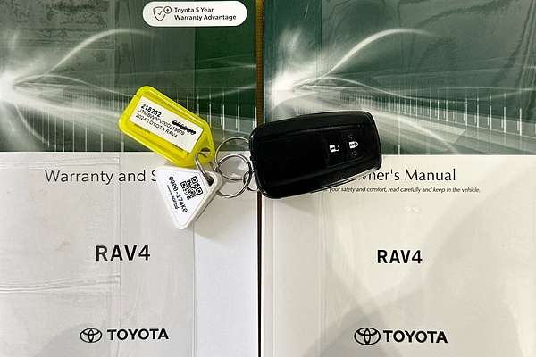 2024 Toyota RAV4 GX (AWD) HYBRID AXAH54R