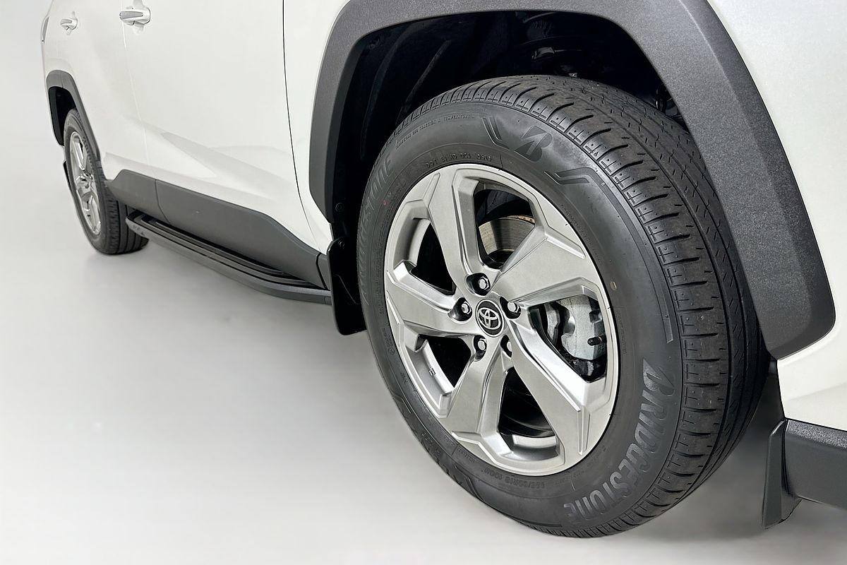 2019 Toyota RAV4 CRUISER (2WD) HYBRID AXAH52R