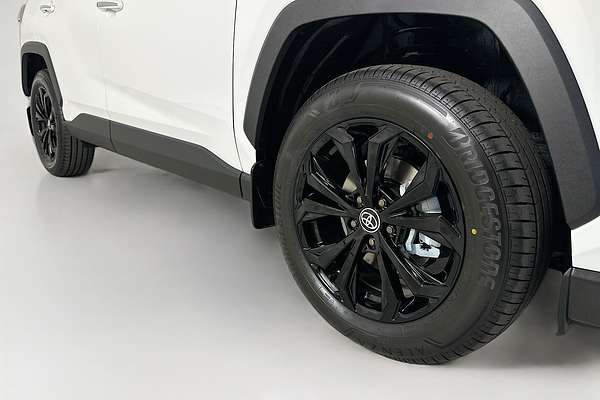 2025 Toyota RAV4 CRUISER (2WD) HYBRID AXAH52R