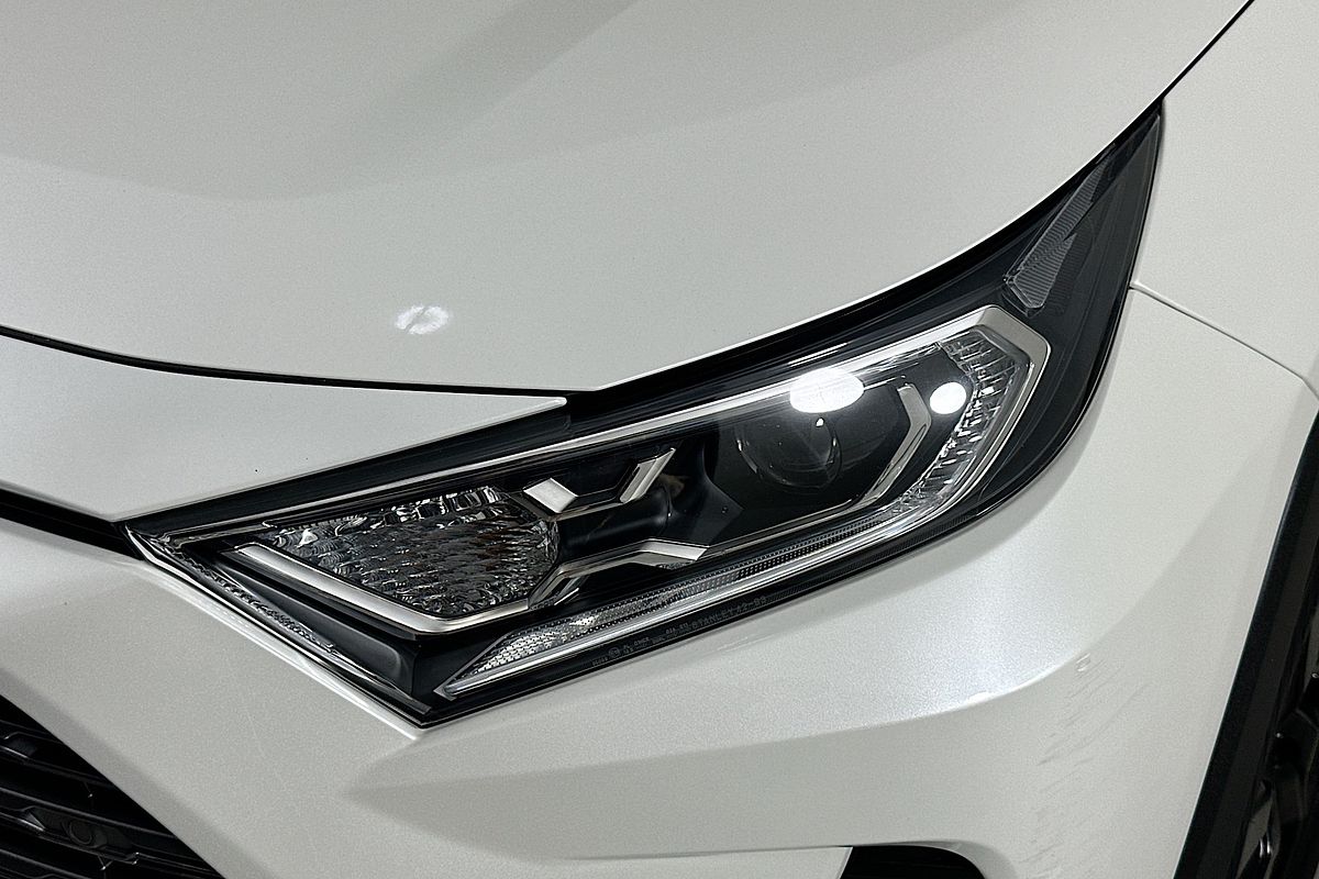 2021 Toyota RAV4 CRUISER (2WD) HYBRID AXAH52R