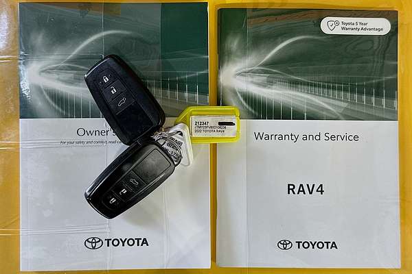 2022 Toyota RAV4 CRUISER (2WD) HYBRID AXAH52R