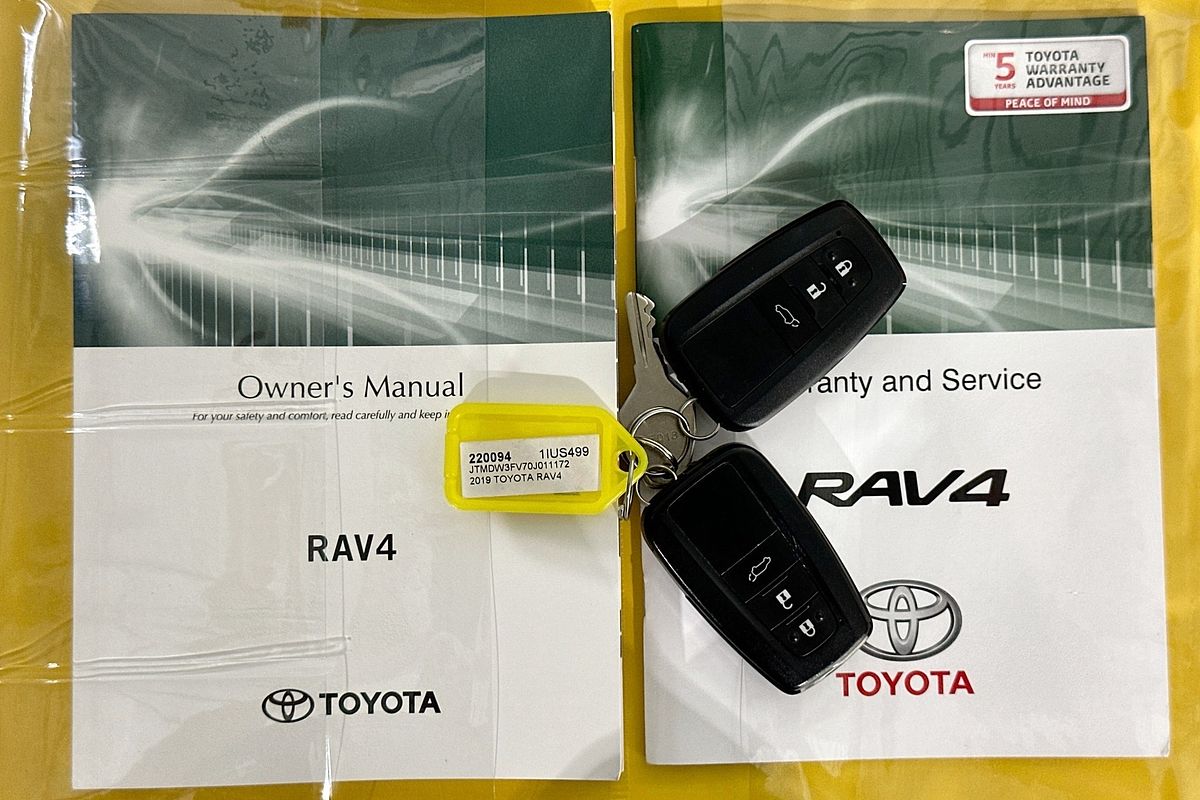 2019 Toyota RAV4 CRUISER (2WD) HYBRID AXAH52R