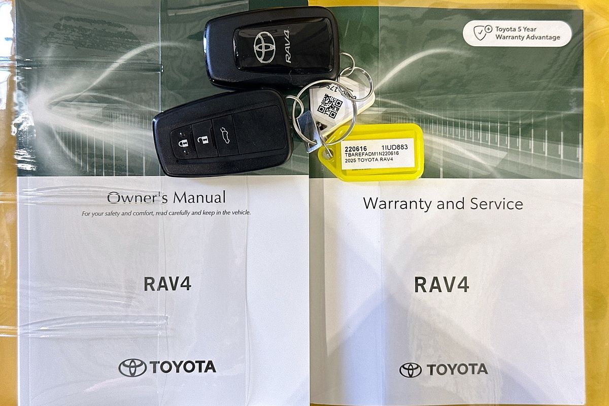 2025 Toyota RAV4 CRUISER (2WD) HYBRID AXAH52R