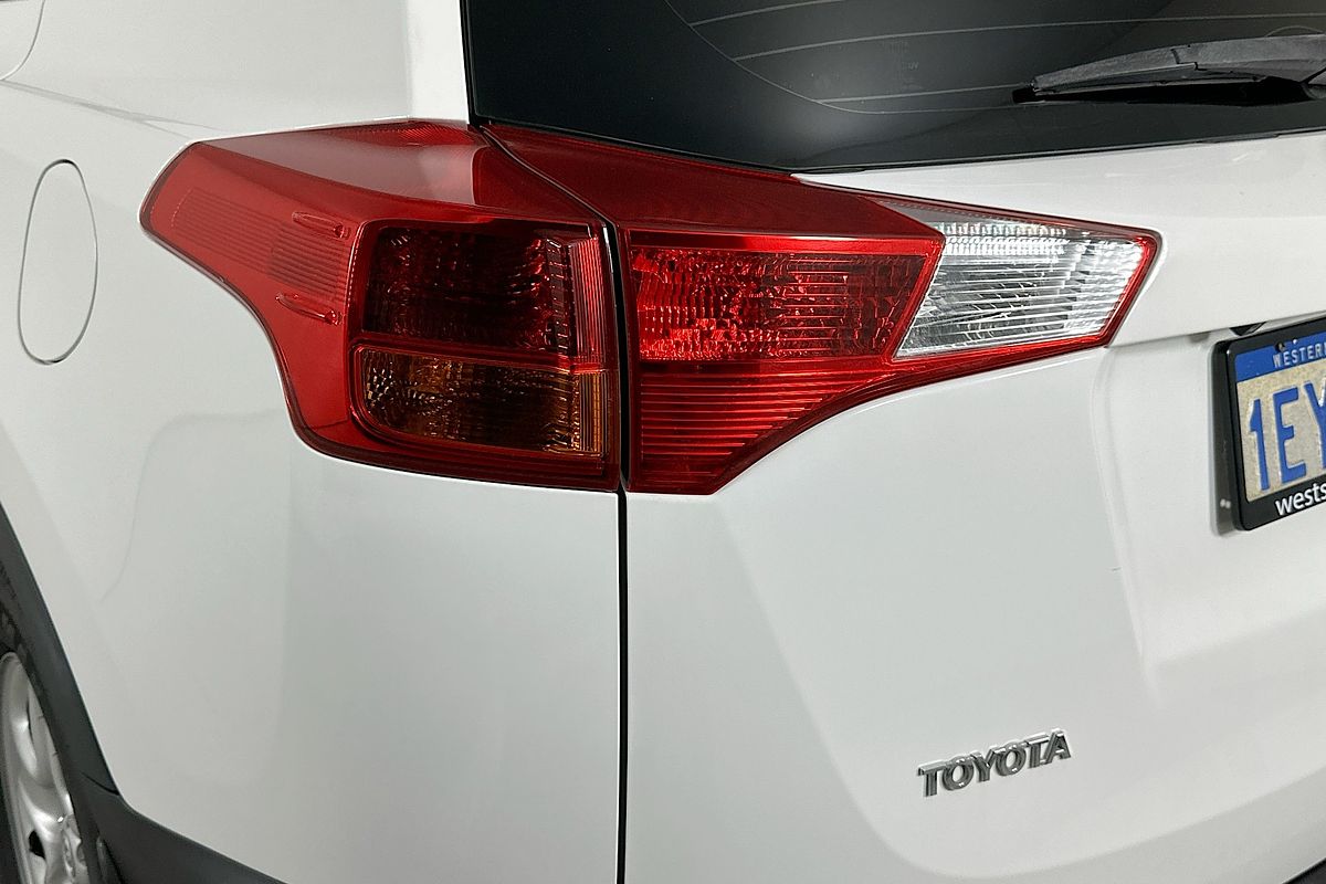 2014 Toyota RAV4 GX ASA44R