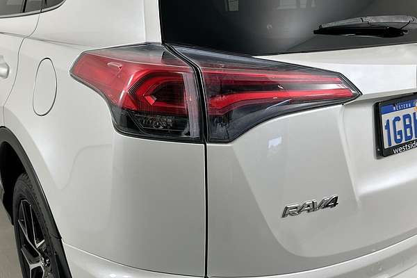 2016 Toyota RAV4 GXL ASA44R