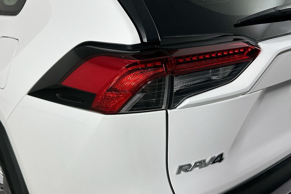 2025 Toyota RAV4 GX (2WD) HYBRID AXAH52R