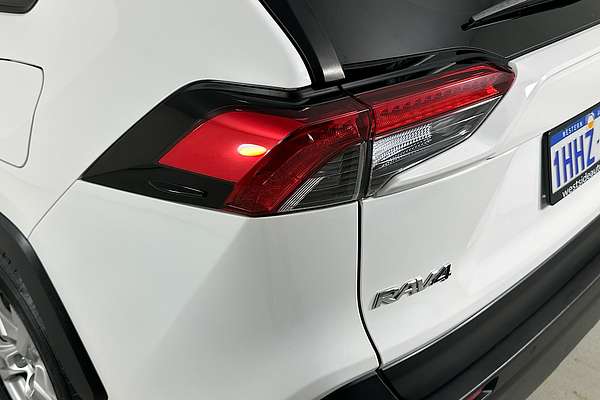 2021 Toyota RAV4 GX (2WD) HYBRID AXAH52R