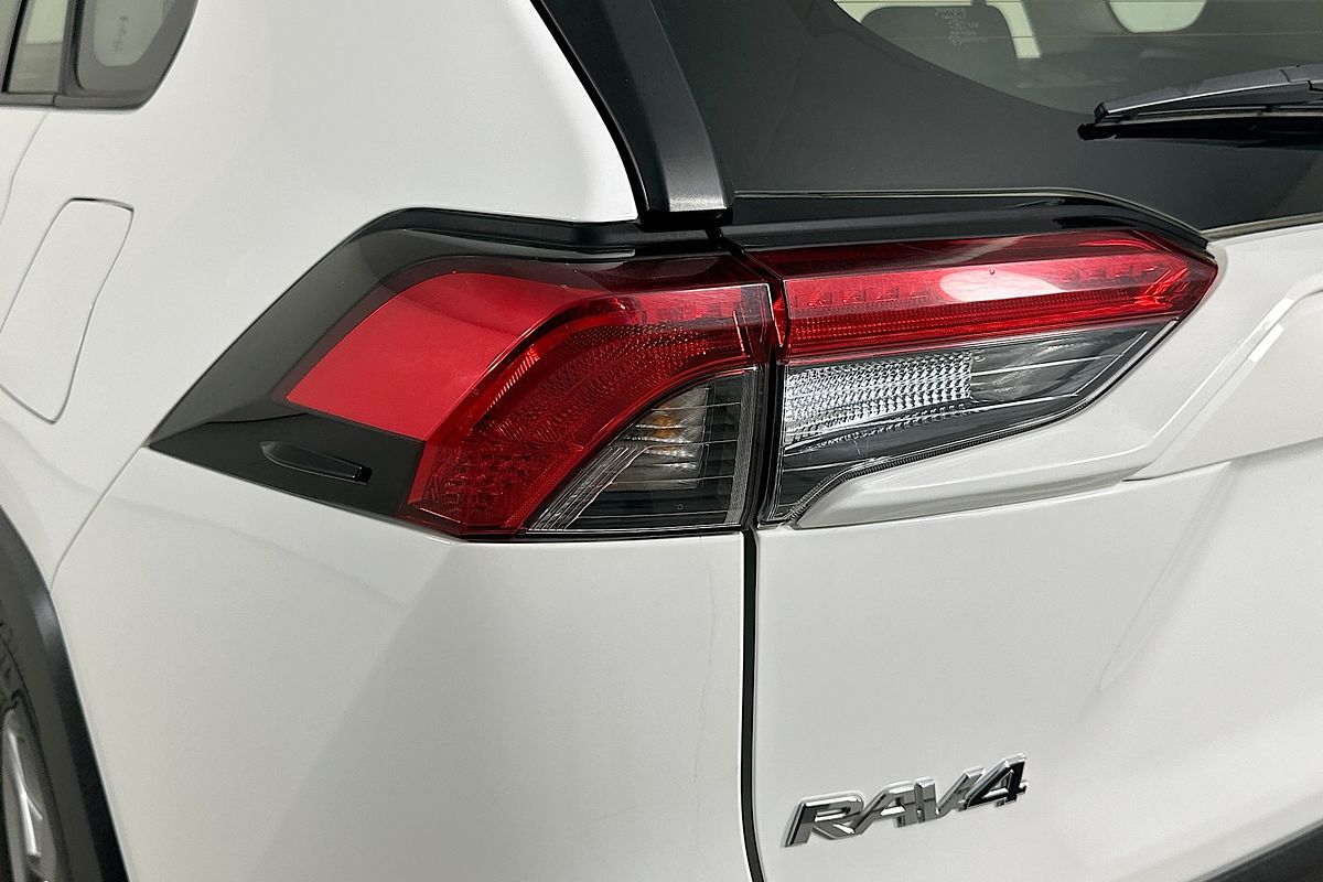 2024 Toyota RAV4 GX (2WD) HYBRID AXAH52R