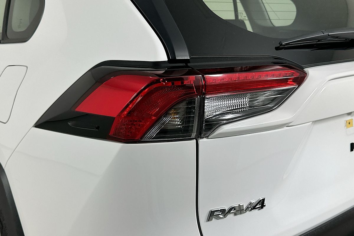 2025 Toyota RAV4 GX (2WD) HYBRID AXAH52R