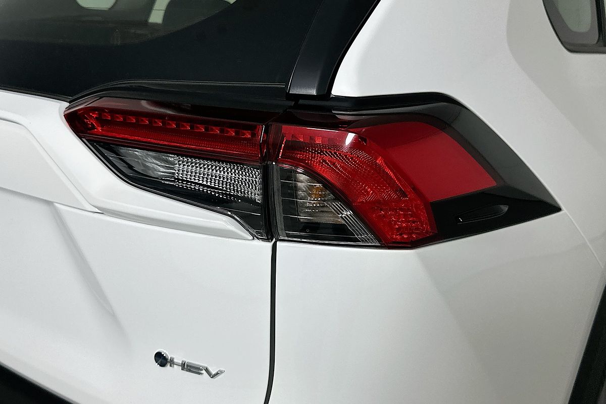 2025 Toyota RAV4 GX (2WD) HYBRID AXAH52R