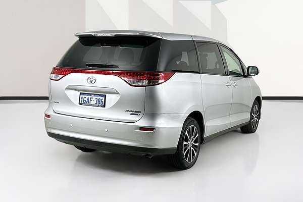 2013 Toyota TARAGO ULTIMA V6 GSR50R MY13