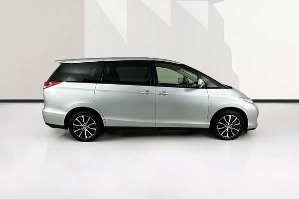 2013 Toyota TARAGO ULTIMA V6 GSR50R MY13
