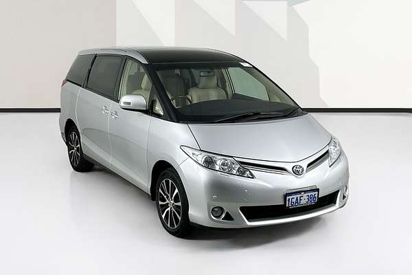 2013 Toyota TARAGO ULTIMA V6 GSR50R MY13