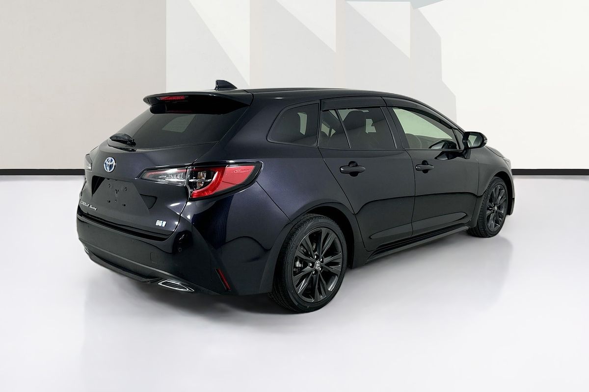 2021 Toyota Corolla Touring WXB (Hybrid) ZWE211W