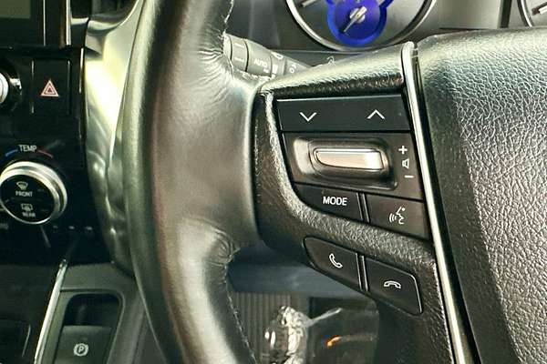 2018 Toyota Unknown Lounge AYH30W HYBRID