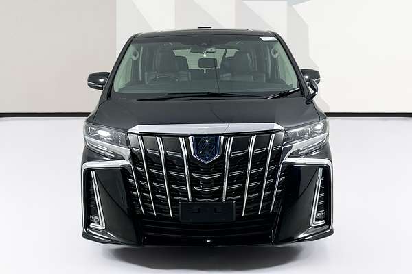 2018 Toyota Unknown Lounge AYH30W HYBRID