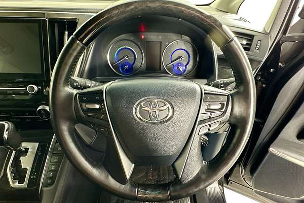 2018 Toyota Unknown Lounge AYH30W HYBRID
