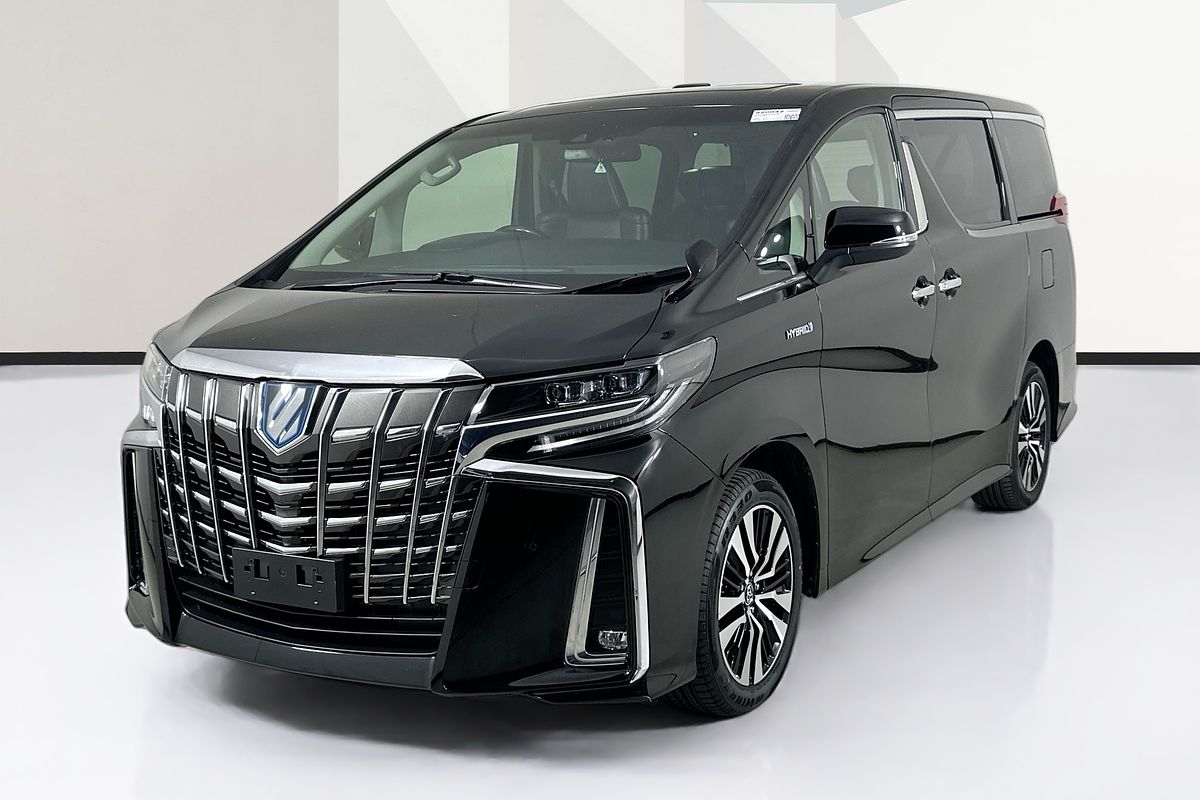 2018 Toyota Unknown Lounge AYH30W HYBRID