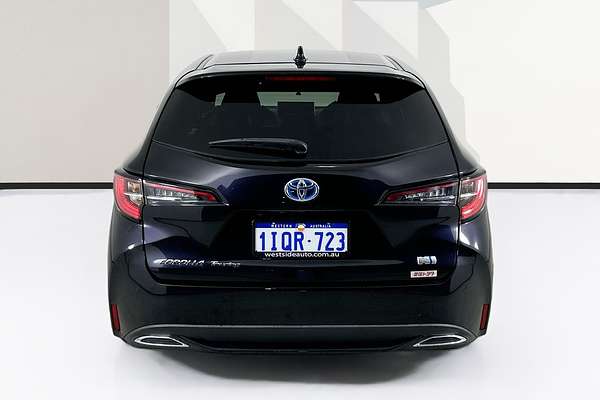 2020 Toyota Corolla Touring WxB Hybrid  ZWE211W