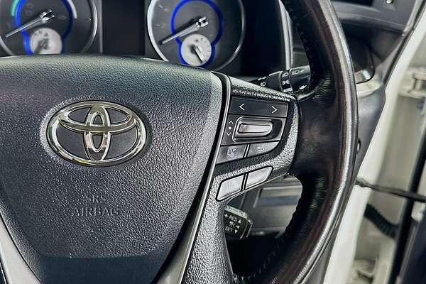 2017 Toyota Alphard  AYH30W HYBRID