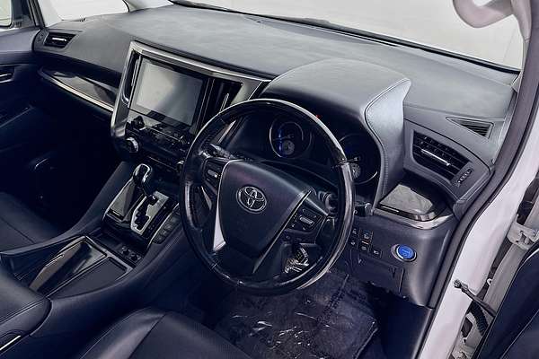 2017 Toyota Alphard  AYH30W HYBRID