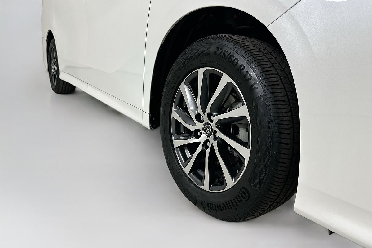 2017 Toyota Alphard  AYH30W HYBRID