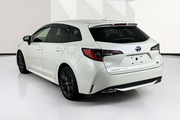 2021 Toyota Corolla Touring WXB (Hybrid) ZWE211