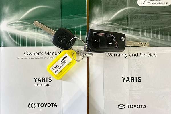 2023 Toyota YARIS ASCENT SPORT MXPA10R