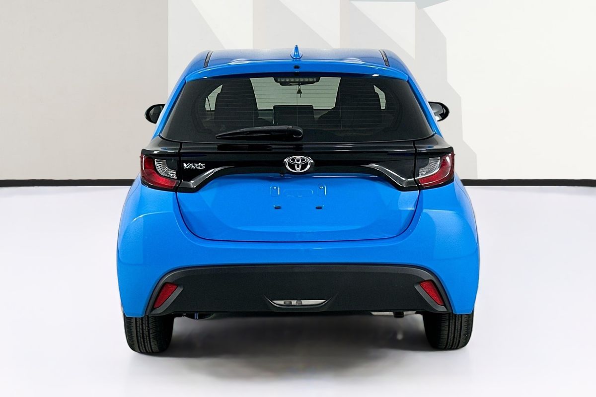 2023 Toyota YARIS ASCENT SPORT MXPA10R