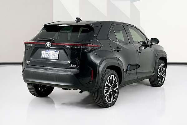 2024 Toyota YARIS CROSS URBAN HYBRID (AWD) MXPJ15R
