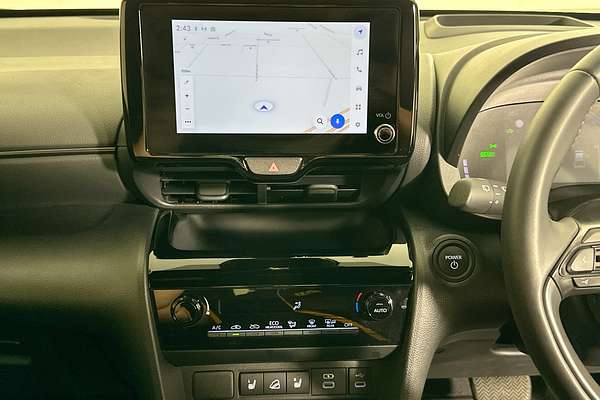 2024 Toyota YARIS CROSS URBAN HYBRID (AWD) MXPJ15R