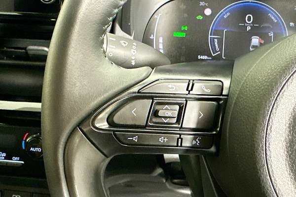 2024 Toyota YARIS CROSS URBAN HYBRID (AWD) MXPJ15R