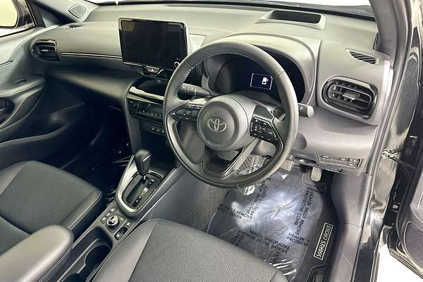 2024 Toyota YARIS CROSS URBAN HYBRID (AWD) MXPJ15R