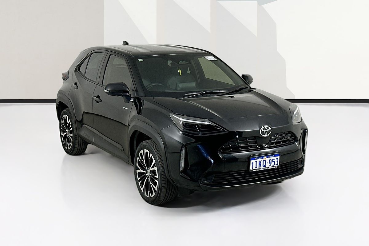 2024 Toyota YARIS CROSS URBAN HYBRID (AWD) MXPJ15R