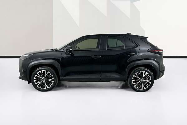 2024 Toyota YARIS CROSS URBAN HYBRID (AWD) MXPJ15R