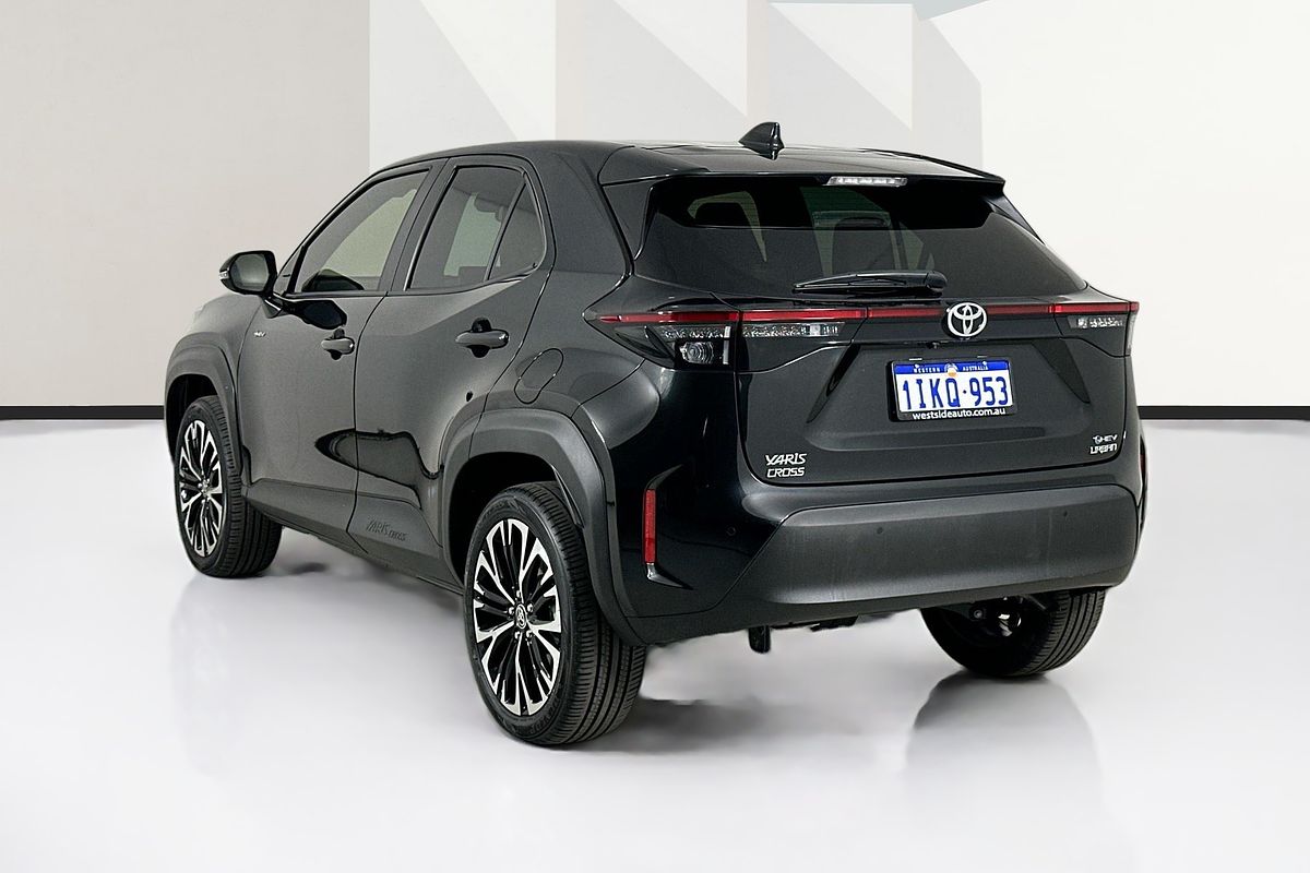 2024 Toyota YARIS CROSS URBAN HYBRID (AWD) MXPJ15R