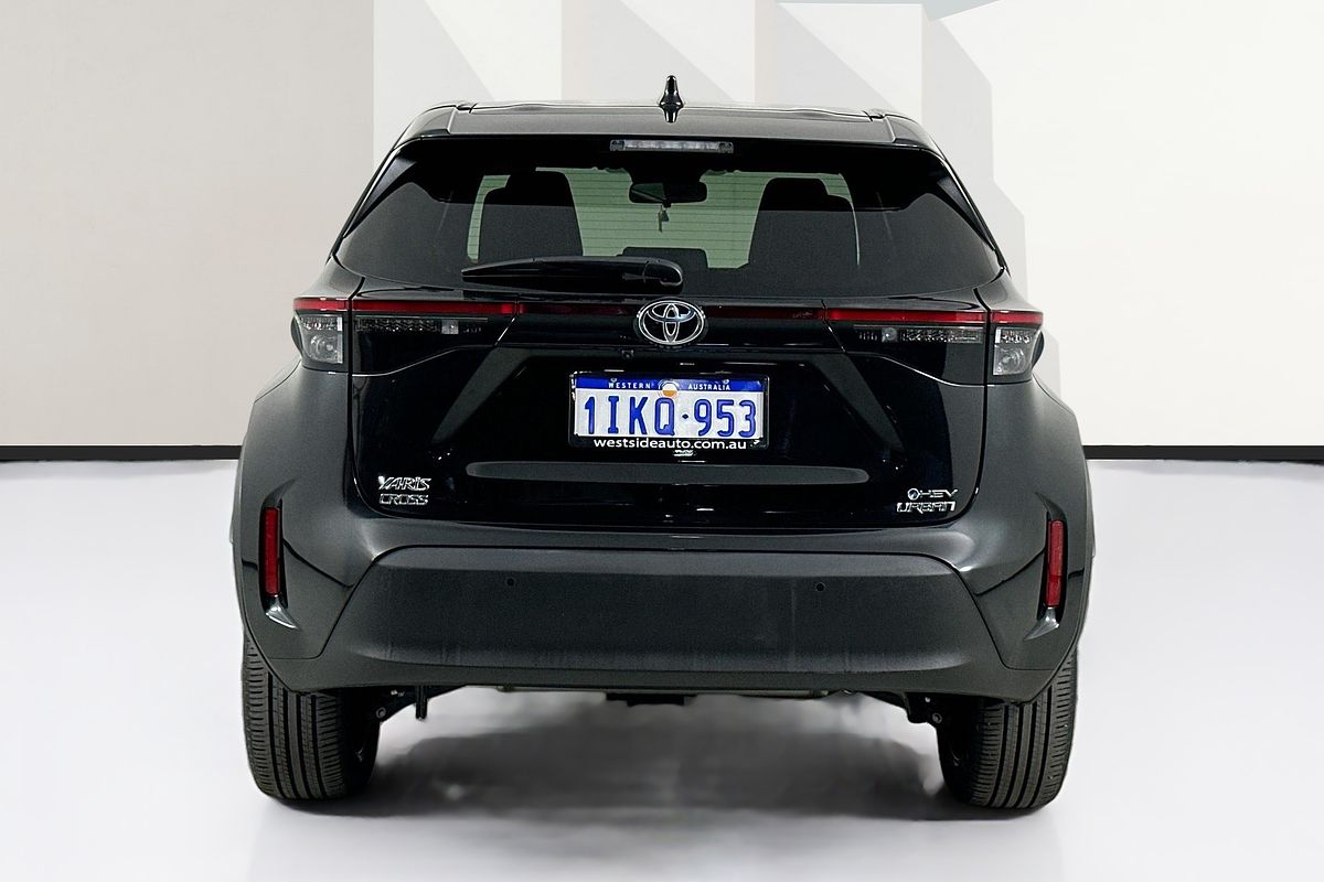 2024 Toyota YARIS CROSS URBAN HYBRID (AWD) MXPJ15R