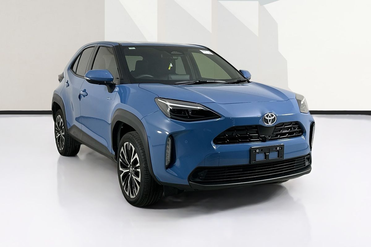 2024 Toyota YARIS CROSS URBAN HYBRID (AWD) MXPJ15R