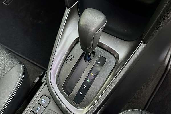 2024 Toyota YARIS CROSS URBAN HYBRID (AWD) MXPJ15R
