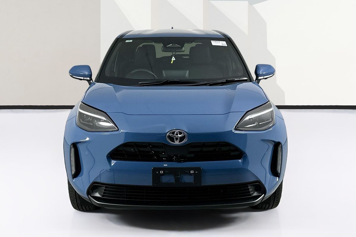 2024 Toyota YARIS CROSS URBAN HYBRID (AWD) MXPJ15R