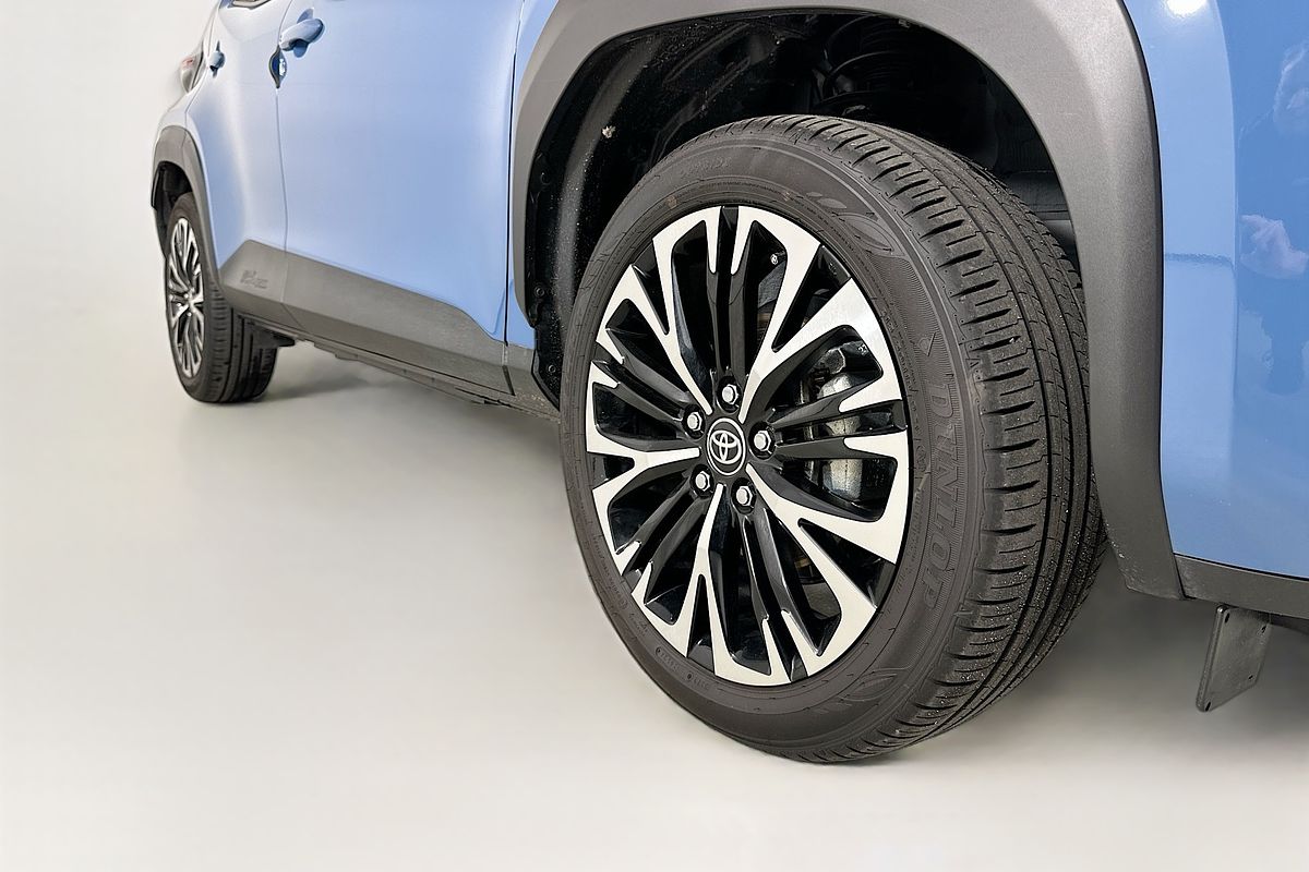 2024 Toyota YARIS CROSS URBAN HYBRID (AWD) MXPJ15R